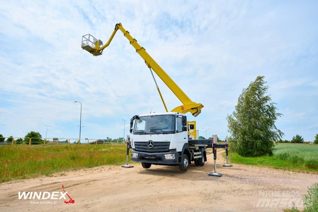 Palfinger P 300 KS Εναέριες πλατφόρμες τοποθετημένες σε φορτηγό