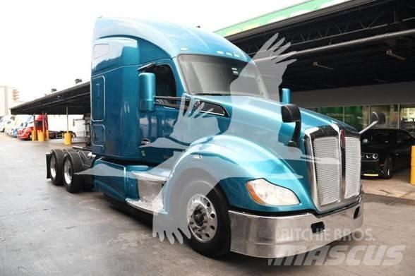 Kenworth T680 Τράκτορες