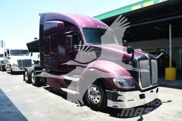 Kenworth T680 Τράκτορες