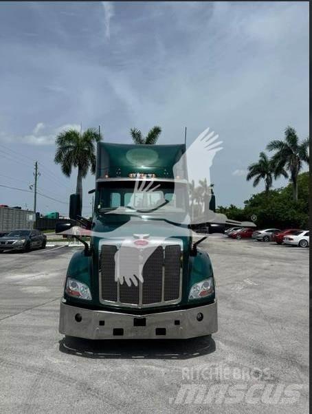 Peterbilt 579 Τράκτορες