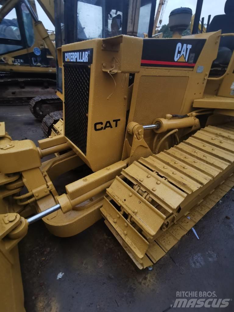 CAT D3C Μπουλντόζες με ερπύστριες