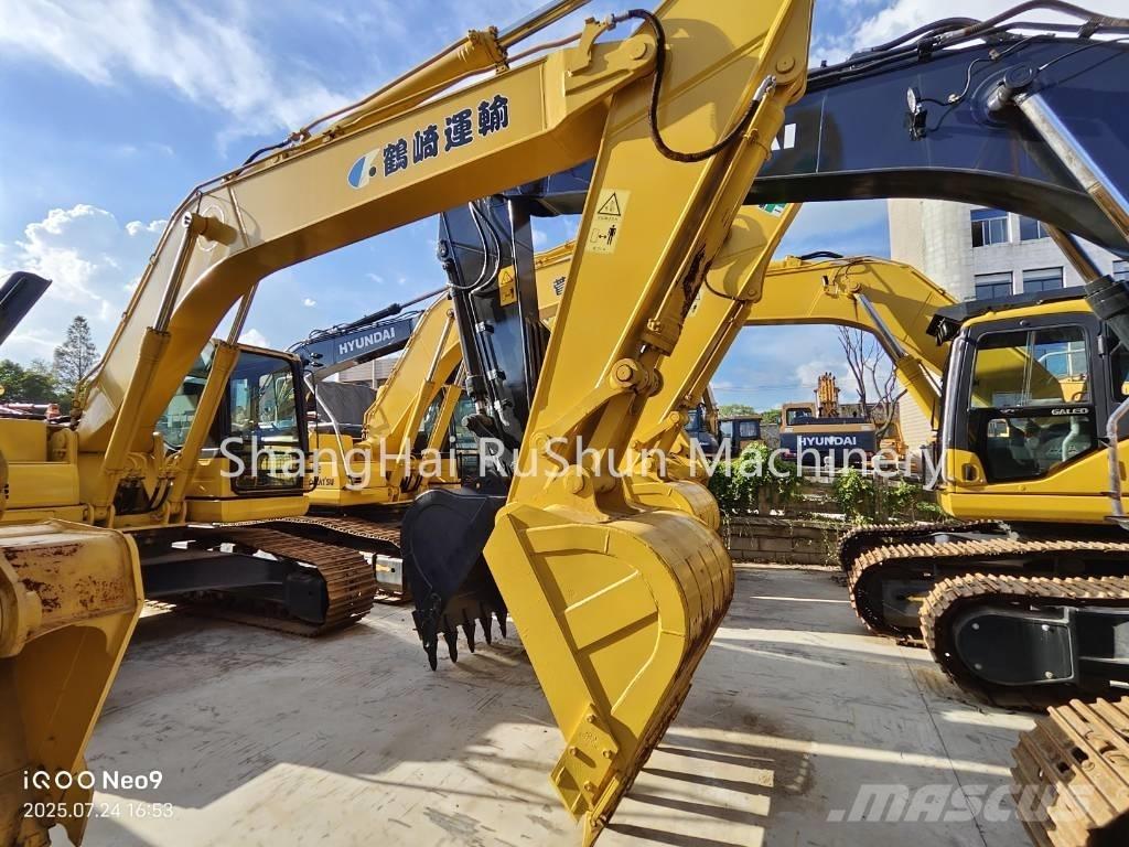 Komatsu 220-8 Εκσκαφείς με ερπύστριες