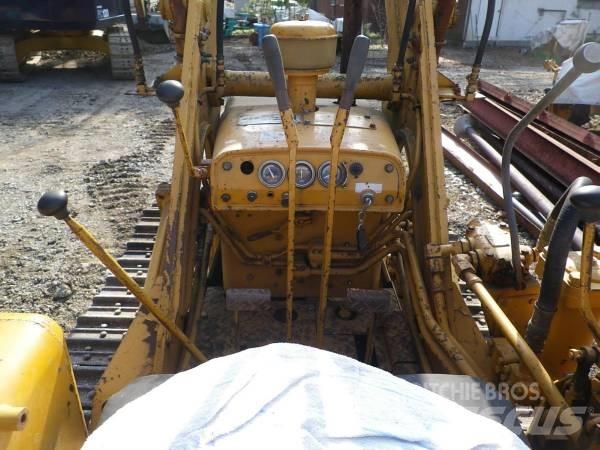 Komatsu D20S-3 Μπουλντόζες με ερπύστριες