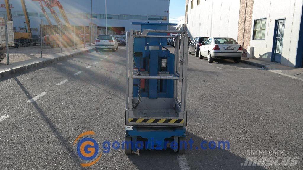 Genie GR 12 Ανυψωτήρες με κατακόρυφους πυλώνες
