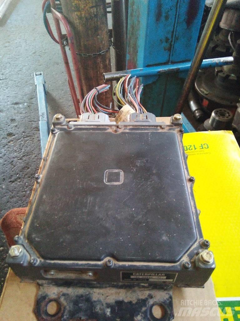 CAT 325 B LN Ηλεκτρονικά