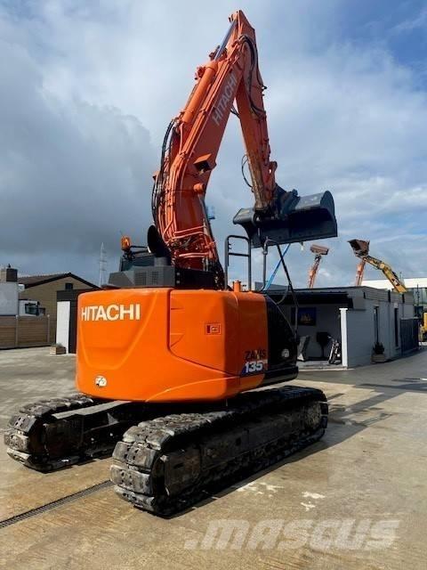 Hitachi 135 US-6 Εκσκαφείς με ερπύστριες