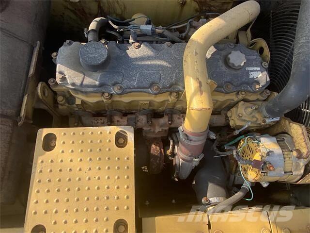 CAT 329D Εκσκαφείς με ερπύστριες