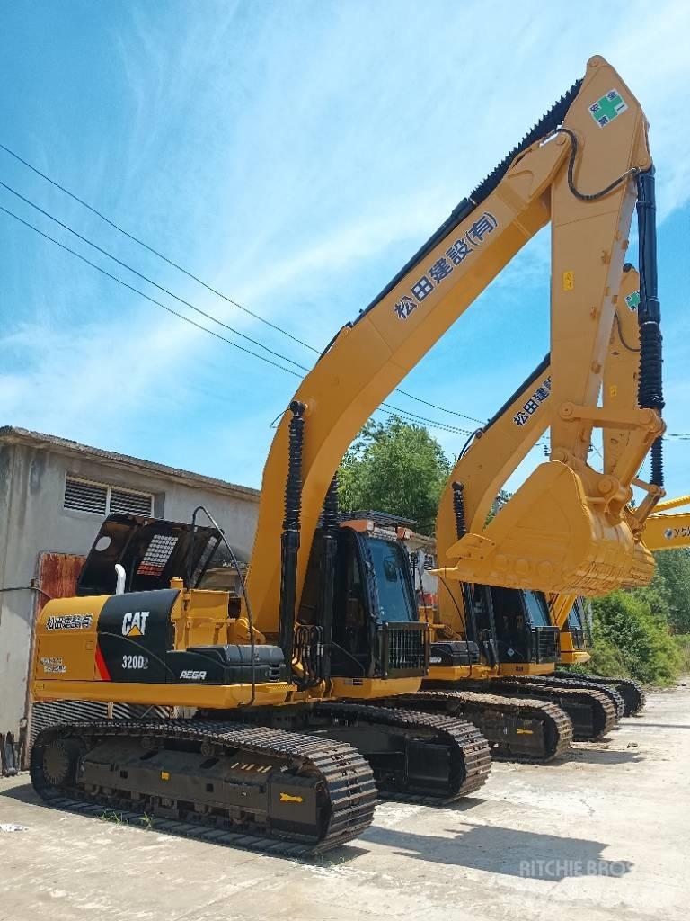 CAT 320D2 Εκσκαφείς με ερπύστριες
