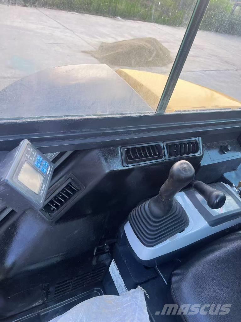 Komatsu PC 40 MR Εκσκαφείς με ερπύστριες