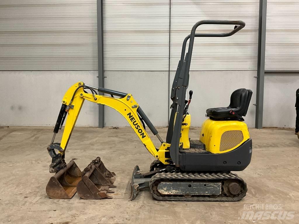 Neuson 803 Εκσκαφάκι (διαβολάκι) < 7t