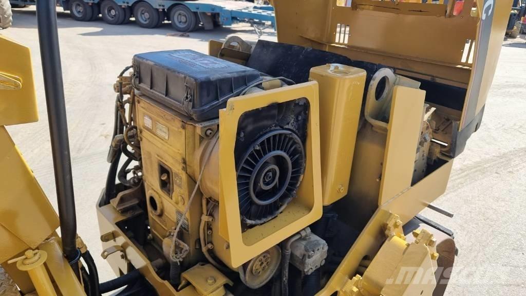 CAT CB 224 C Οδοστρωτήρες διπλού κυλίνδρου