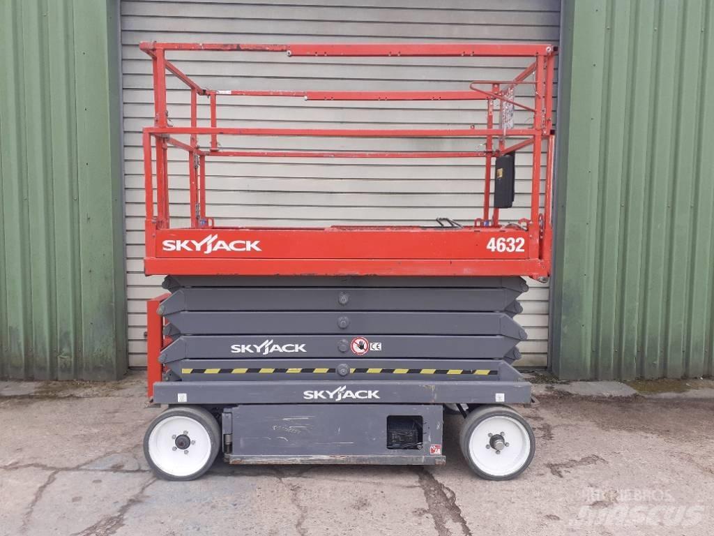 SkyJack SJ III 4632 Ανυψωτήρες ψαλιδωτής άρθρωσης