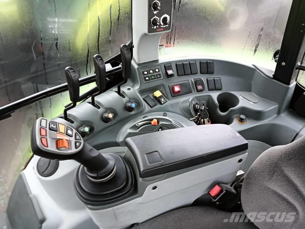 CLAAS Arion 440 Τρακτέρ
