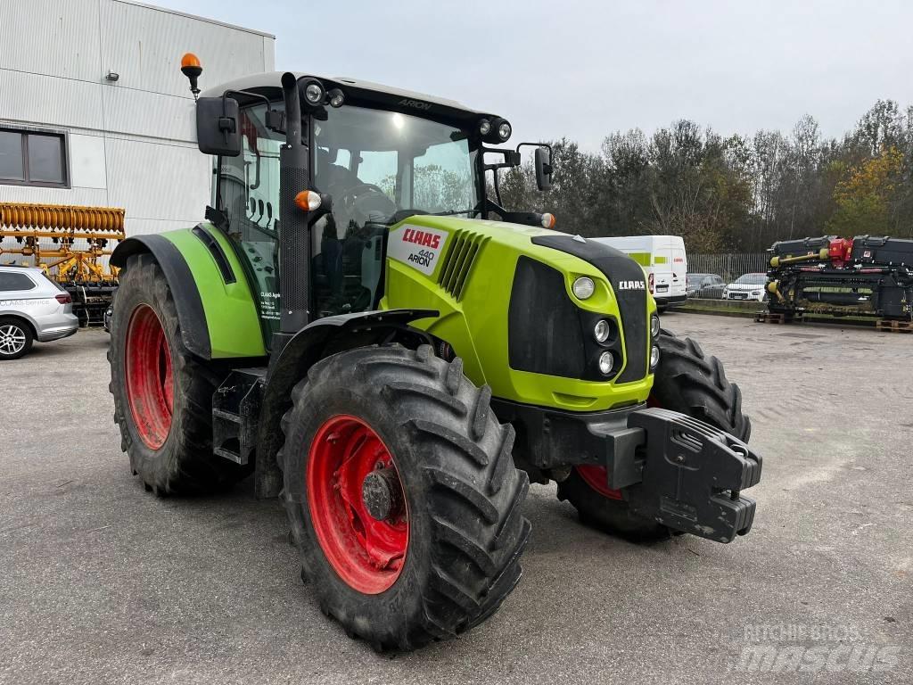 CLAAS Arion 440 Τρακτέρ