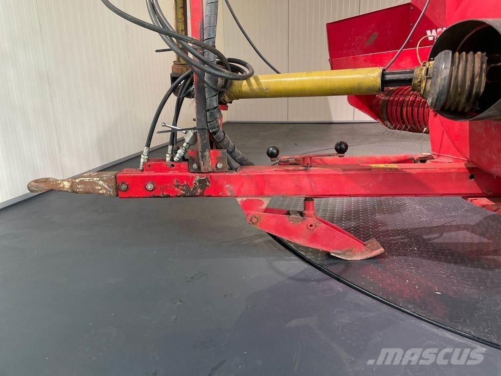 Welger AP 730 Πρέσες τετράγωνων δεμάτων