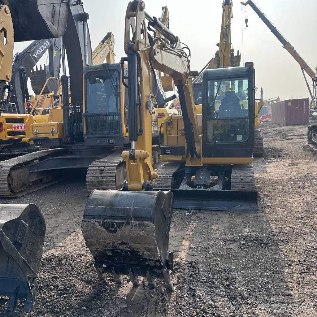 CAT 305.5 Εκσκαφείς με ερπύστριες