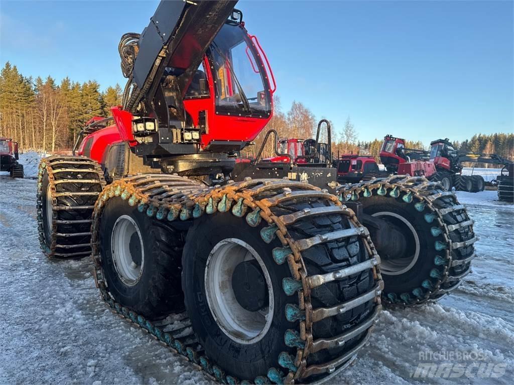 Komatsu 951 Θεριζοαλωνιστικές μηχανές
