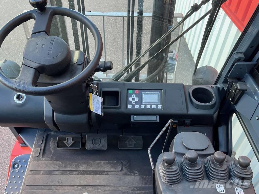 Toyota 8 FBMKT 30 Ηλεκτρικά περονοφόρα ανυψωτικά κλαρκ