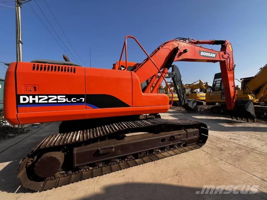 Doosan DH225 LC-7 Εκσκαφείς με ερπύστριες