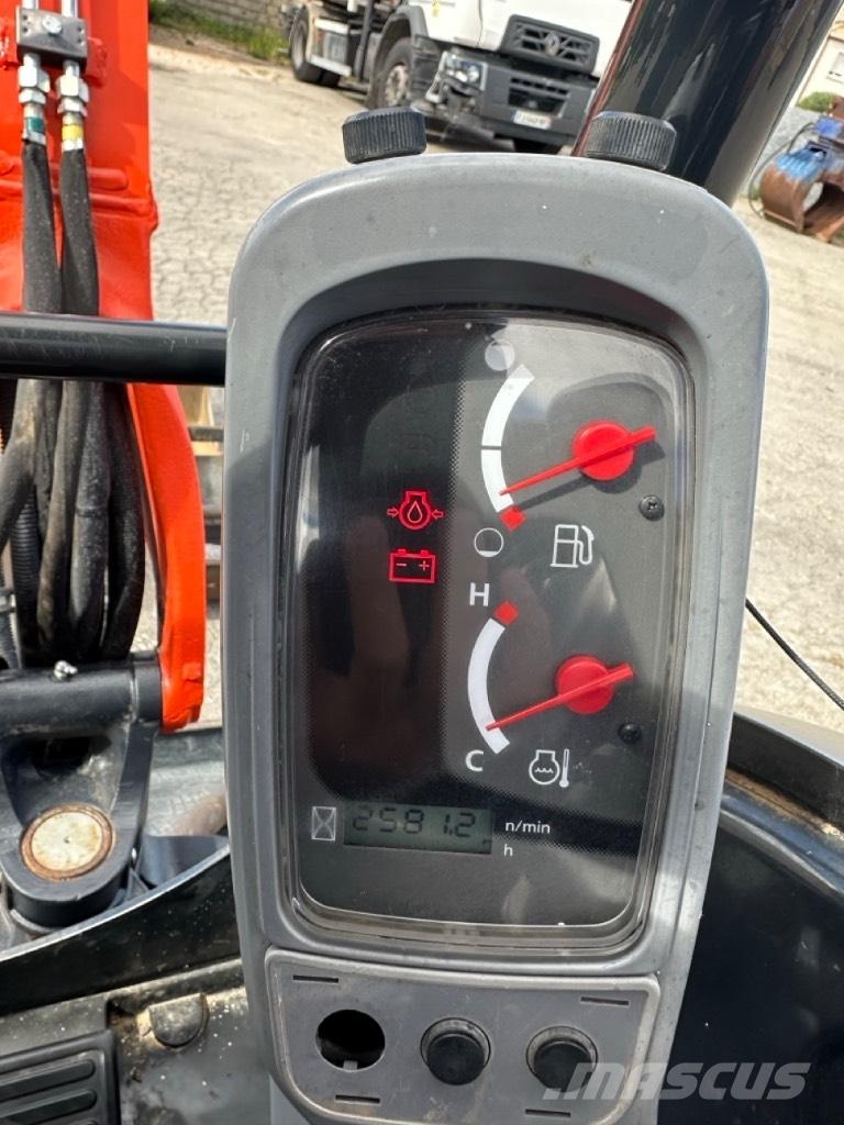 Kubota U 27-4 Εκσκαφάκι (διαβολάκι) < 7t