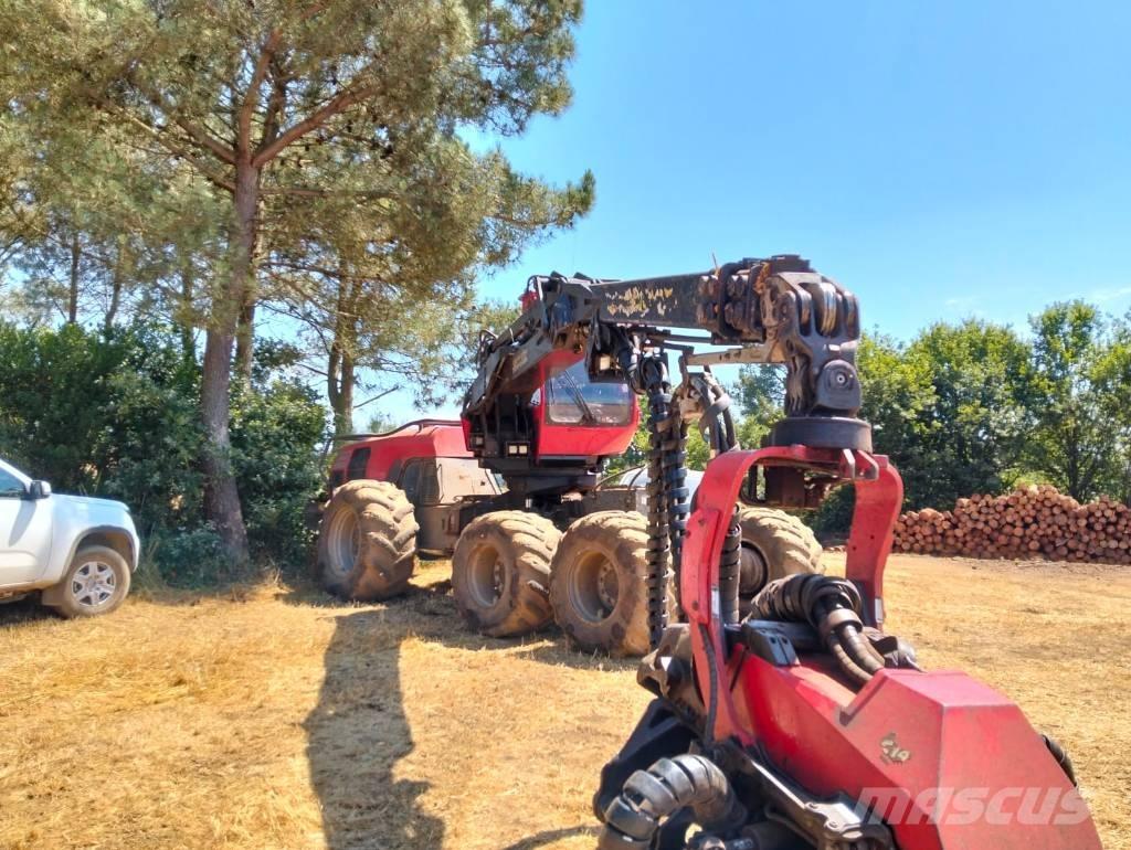 Komatsu 931 Θεριζοαλωνιστικές μηχανές