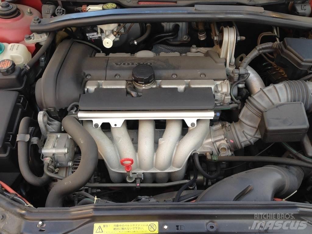 Volvo LA-SB5244W Αυτοκίνητα