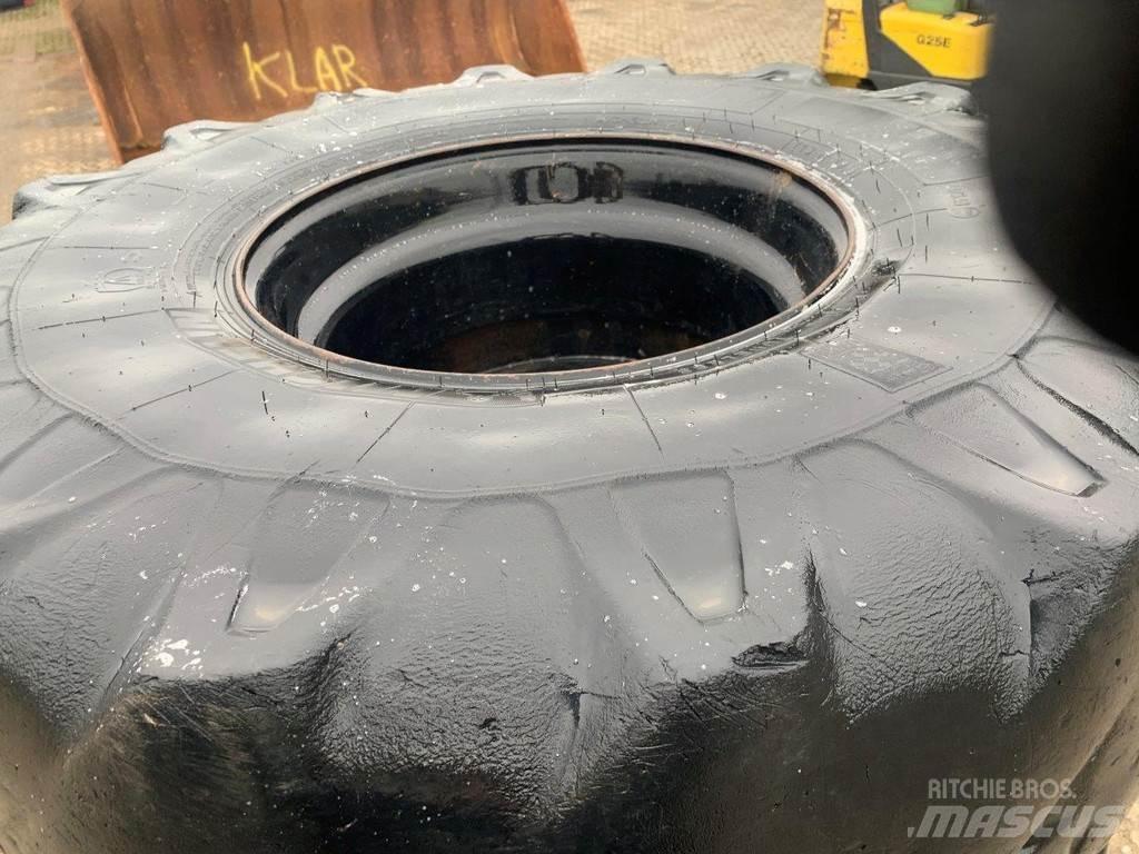 Michelin XF Ελαστικά και ζάντες