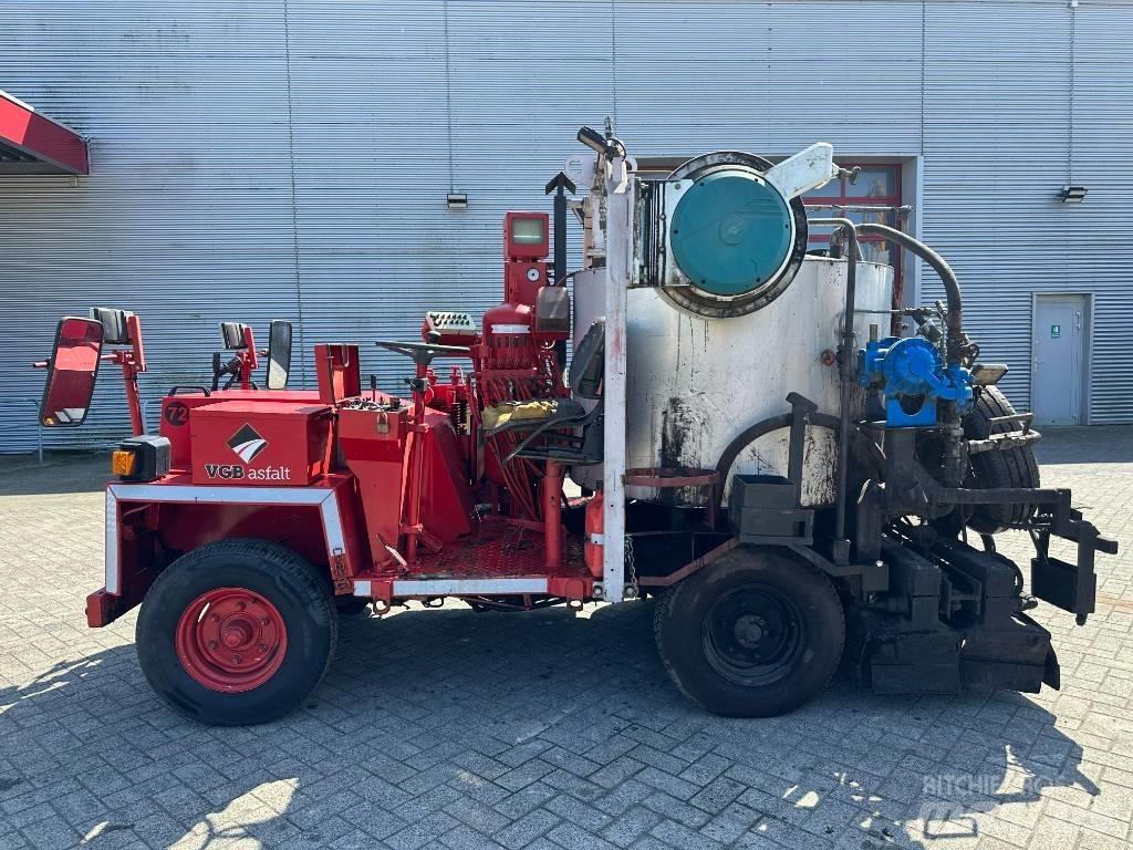 Burtec TSM 1000 L Ψεκαστήρες ασφάλτου