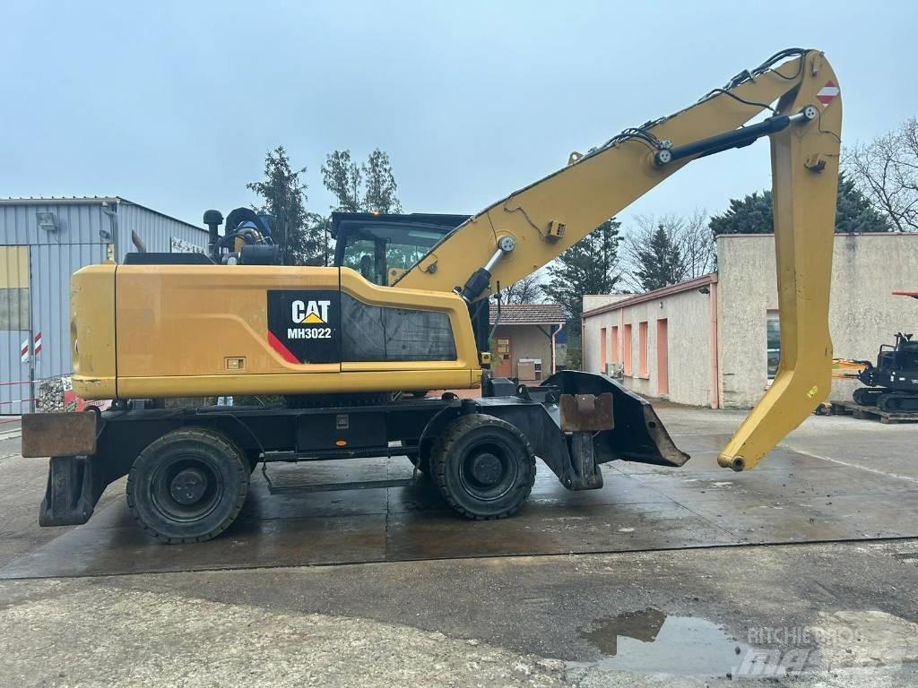 CAT MH3022 Εκσκαφείς με τροχούς - λάστιχα