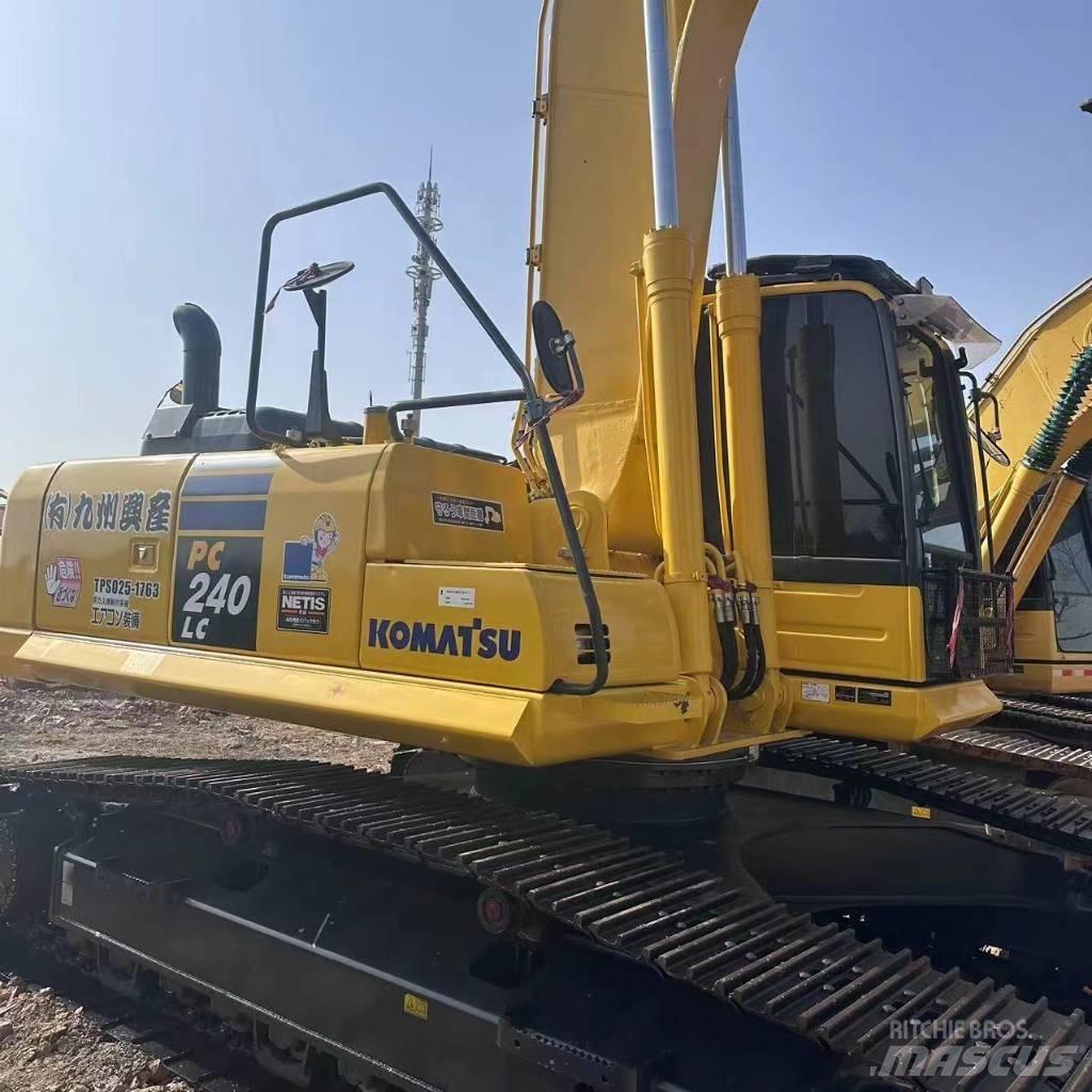 Komatsu PC 240 Εκσκαφείς με ερπύστριες