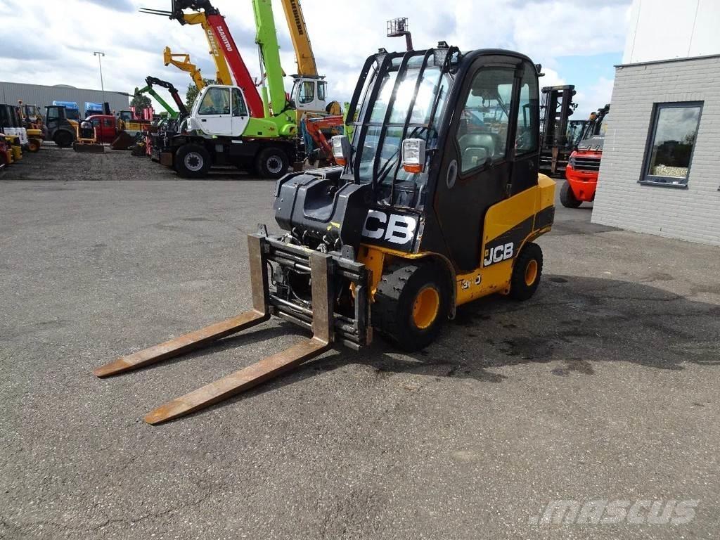 JCB TLT30 Τηλεσκοπικοί ανυψωτές