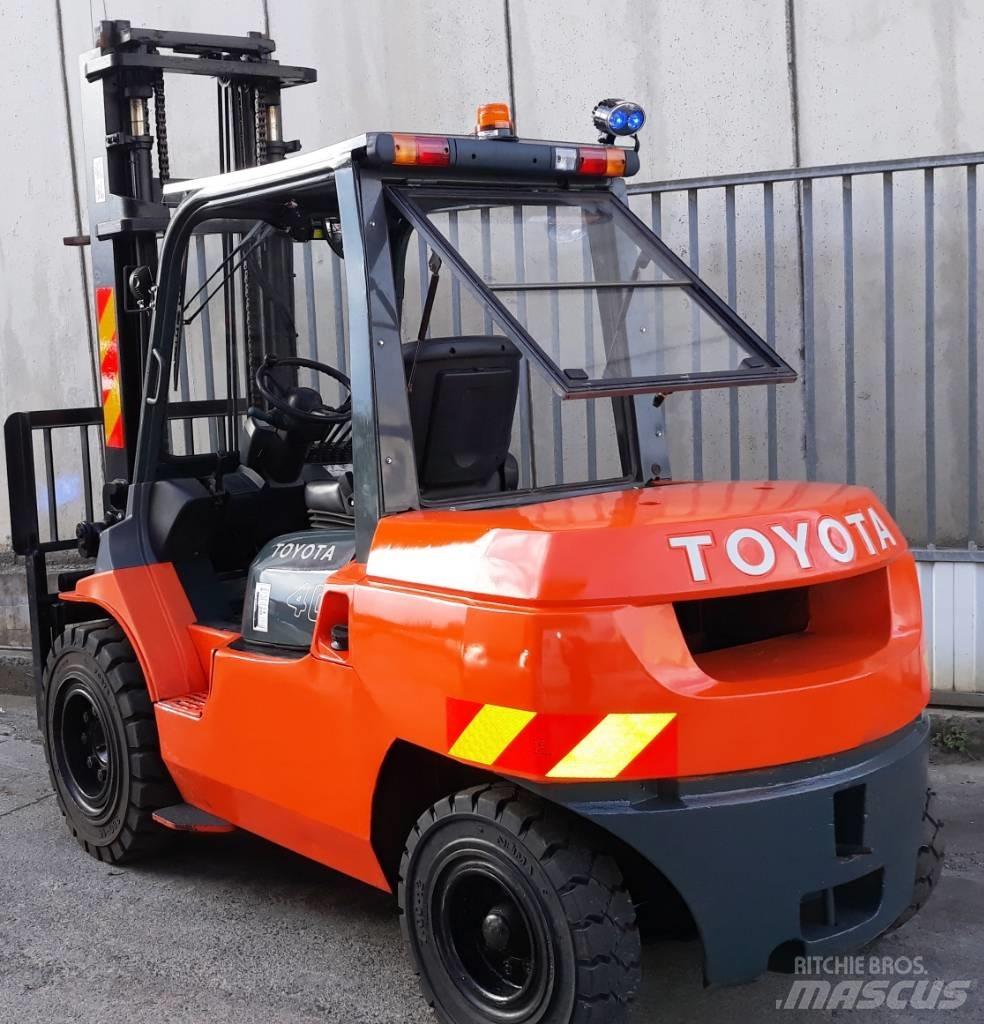 Toyota 7 FD 40 Πετρελαιοκίνητα Κλαρκ