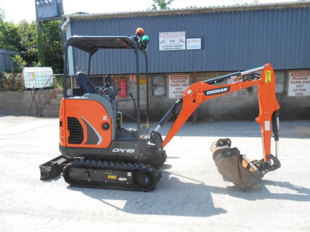Doosan DX 19 Εκσκαφάκι (διαβολάκι) < 7t