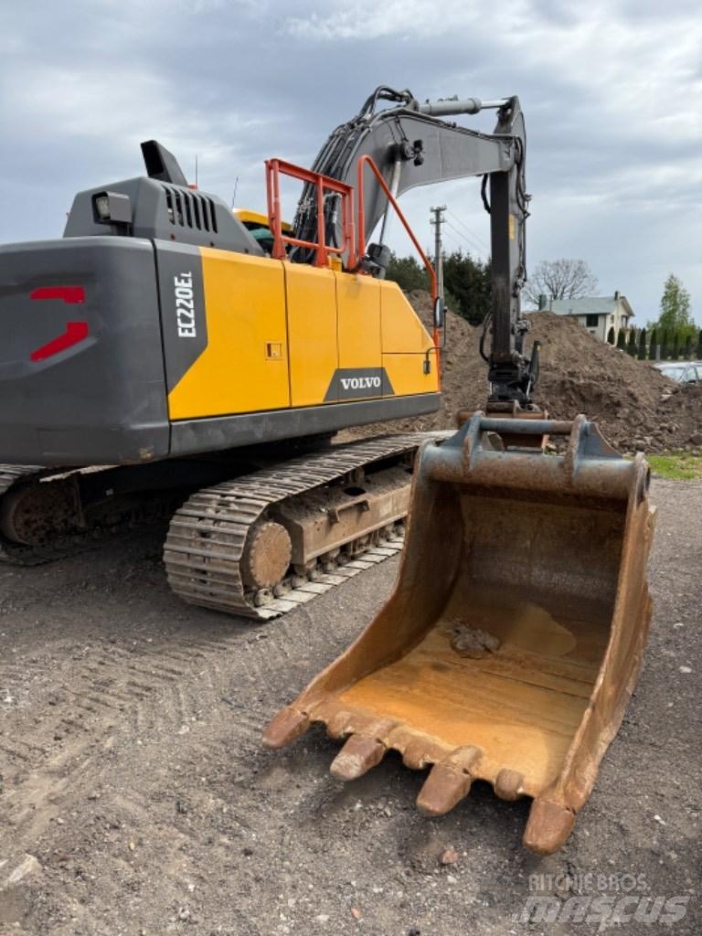 Volvo EC 220 EL Εκσκαφείς με ερπύστριες