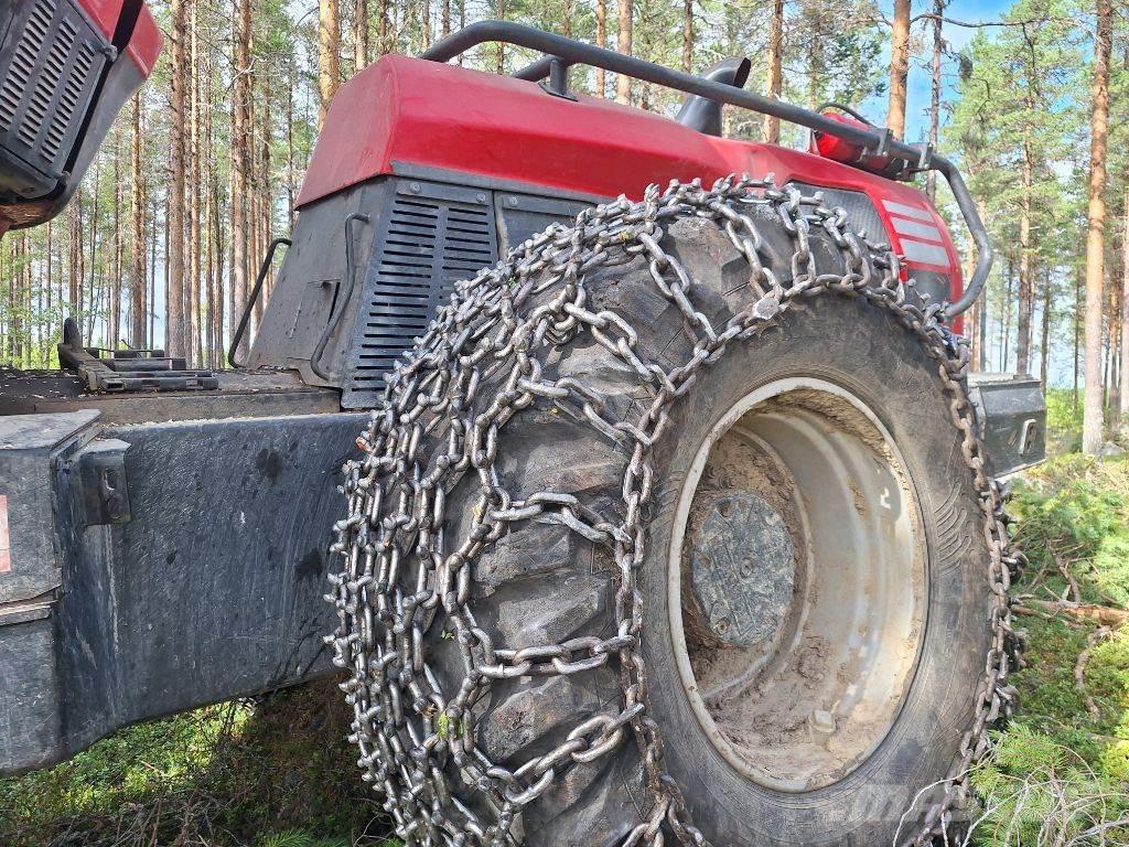 Komatsu 951 Θεριζοαλωνιστικές μηχανές