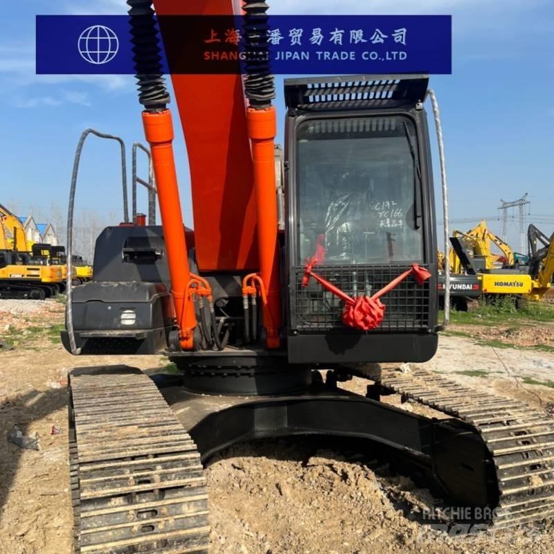 Hitachi ZX 240 Εκσκαφείς με ερπύστριες