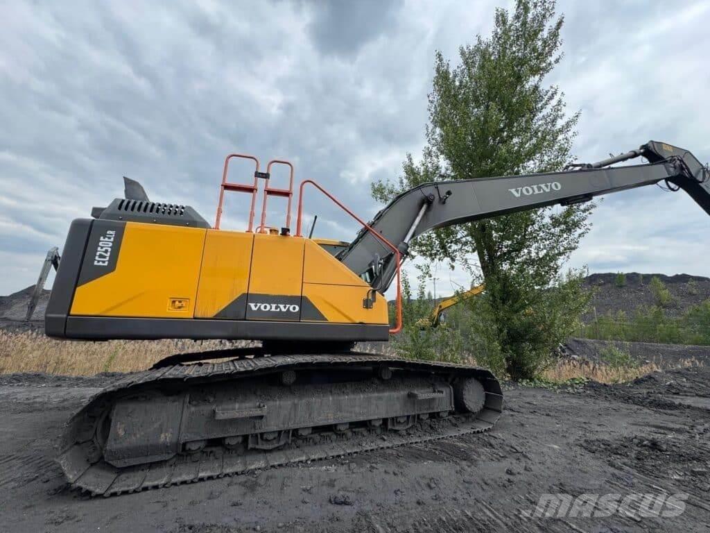 Volvo EC250ELR Εκσκαφείς με ερπύστριες