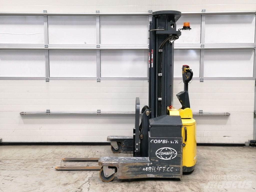 Combilift WR4 Γερανοί πλευρικής φόρτωσης εμπορευματοκιβωτίων