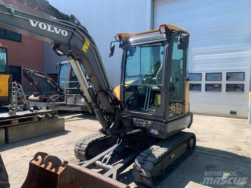 Volvo EC 35 D Εκσκαφάκι (διαβολάκι) < 7t