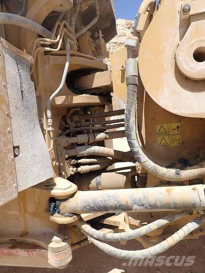 CAT 988K Φορτωτές με λάστιχα (Τροχοφόροι)