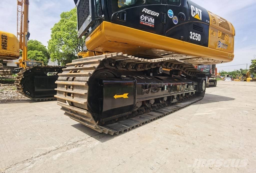 CAT 325 D Εκσκαφείς με ερπύστριες