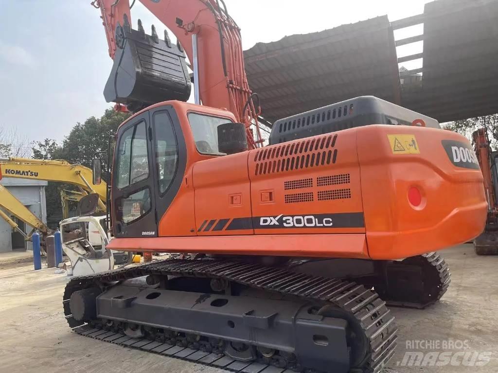 Doosan DX300LC Εκσκαφείς με ερπύστριες