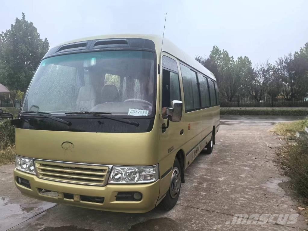 Toyota Coaster Υπεραστικά Λεωφορεία 