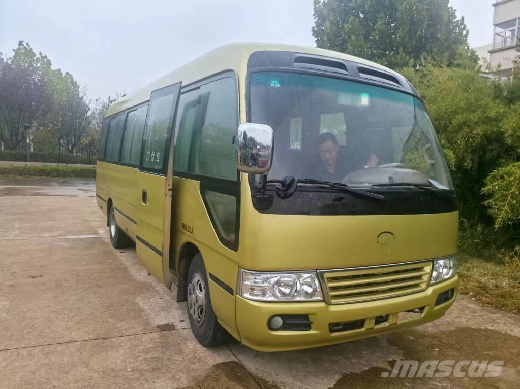 Toyota Coaster Υπεραστικά Λεωφορεία 