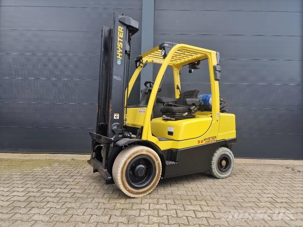 Hyster 3.0 FT Περονοφόρα ανυψωτικά κλαρκ με φυσικό αέριο LPG
