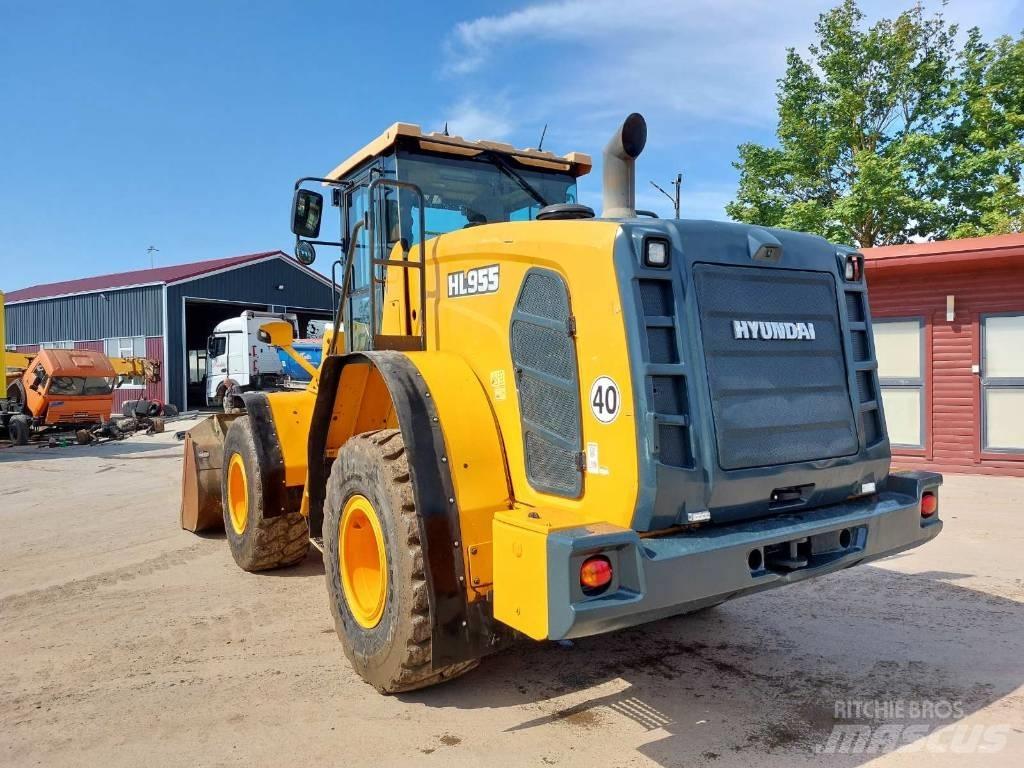 Hyundai HL 955 Φορτωτές με λάστιχα (Τροχοφόροι)