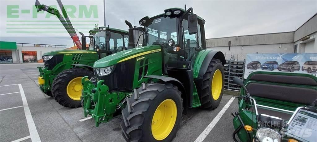 John Deere 6090m Τρακτέρ
