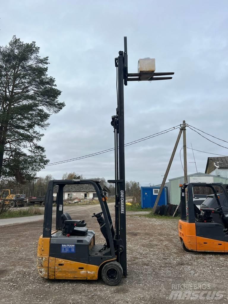 UniCarriers TX 3 18 Ηλεκτρικά περονοφόρα ανυψωτικά κλαρκ