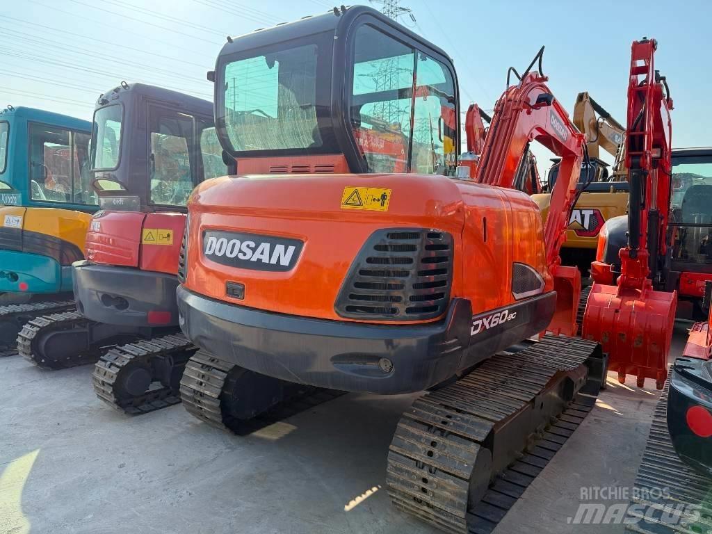 Doosan DX 60 Εκσκαφάκι (διαβολάκι) < 7t