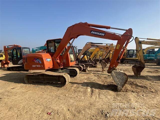 Doosan DH70-7 Εκσκαφάκι (διαβολάκι) < 7t
